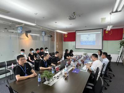 實踐活動進行時 | 伯明翰學院師生走訪湖北盛天網(wǎng)絡技術(shù)股份，開展深度網(wǎng)絡技術(shù)交流