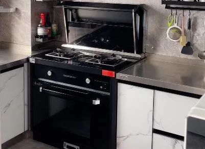 集成灶十大品牌帥豐蘊(yùn)藏了父親對孩子的濃濃愛意